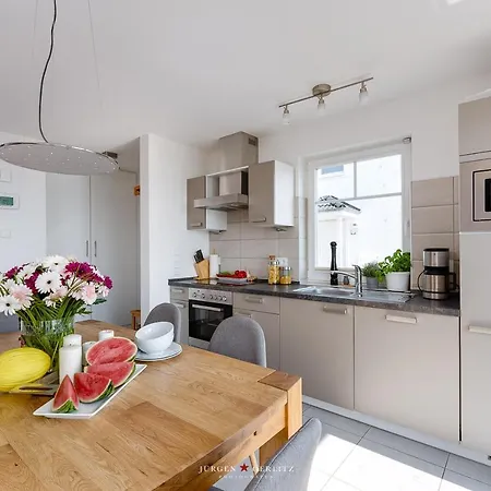 Nyaraló Captains Hus *